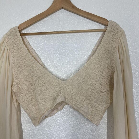 Indah Biru Crop Top Womens M Beige Smocked Sheer Balloon Sleeve Boho - Picture 12 of 16
